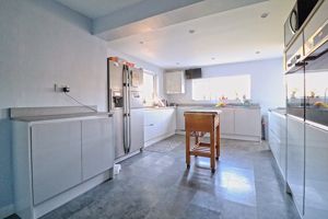 Kitchen- click for photo gallery
